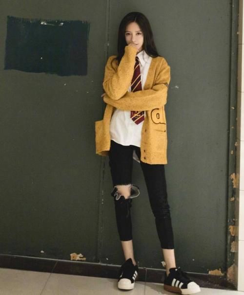 春季搭配灵感:这样配色时髦不撞衫,摆脱路人感