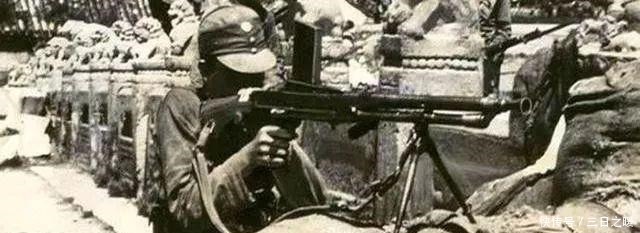 一把破军刀100万美金他都不卖,原因竟为刀上几个字!