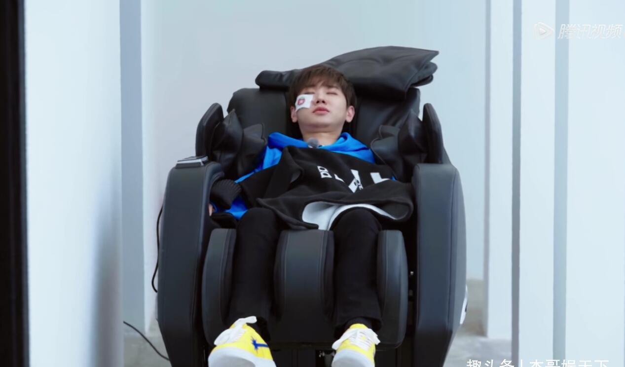 礼物 《桃花坞》汪苏泷的礼物太尴尬,舒淇的礼物成焦点,太壕了