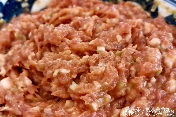  苦瓜酿肉|苦瓜最好吃的一种做法，做法很简单，鲜香多汁又入味，全家爱吃