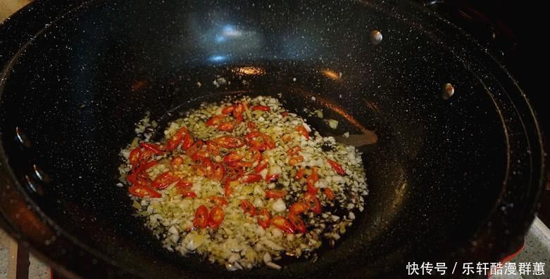 好吃|晚餐不吃主食就吃它，坚持一个月，腰细了，体重轻了，好吃又管饱