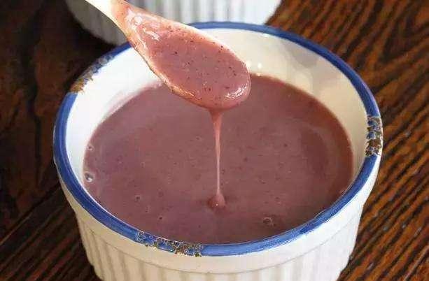 小胡|一岁宝宝中毒身亡,“夺命粥”事故频出,你还敢给孩子喝吗