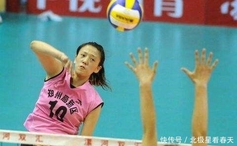 國青隊|曾是朱婷隊友，21歲入選女排國家隊，25歲退役，28歲因病去世