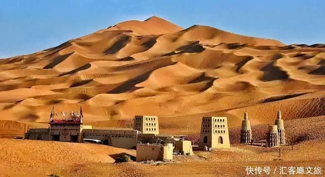 老年|在新疆伊犁杏花香雪里,等待杏花微雨中遇见你,从此一眼千年