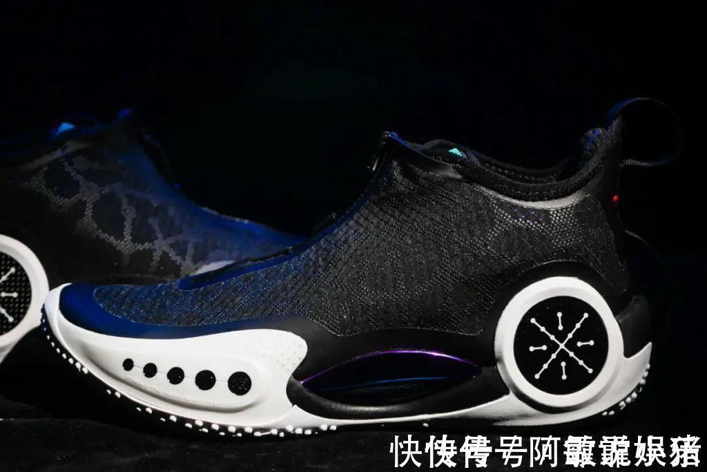 签名 最适合大众的旗舰签名实战鞋!虽是国产卖千元也别喊贵