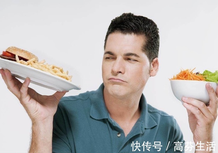 食品|想阻挡糖尿病并发症,5种食物最好一口不碰,或许血糖能降下来