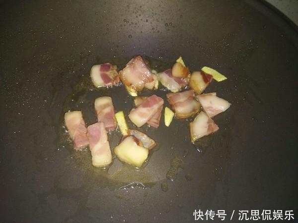 土豆|这菜是“碱性食物”，女人常吃，嘴巴不臭，头发乌黑，皮肤也嫩了