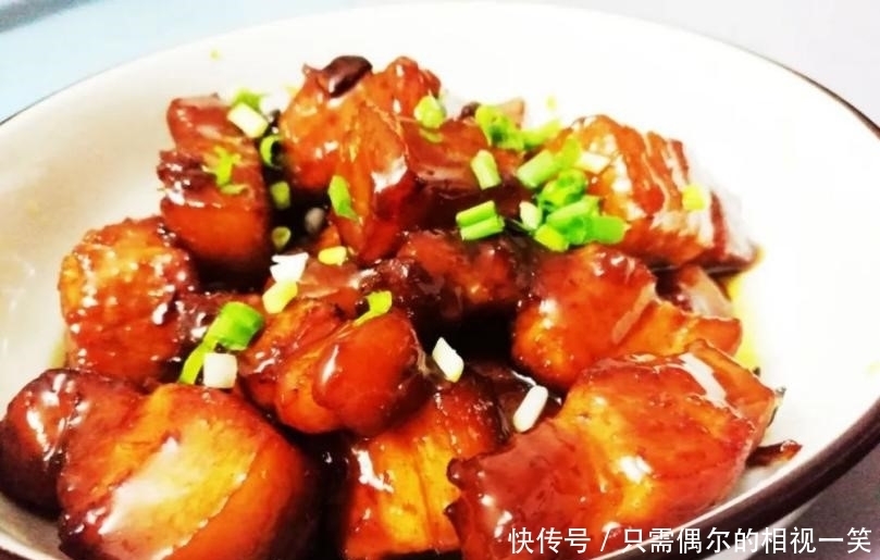 自己做年夜饭让父母放心,5个硬菜花费不到200,一个人也能过体面