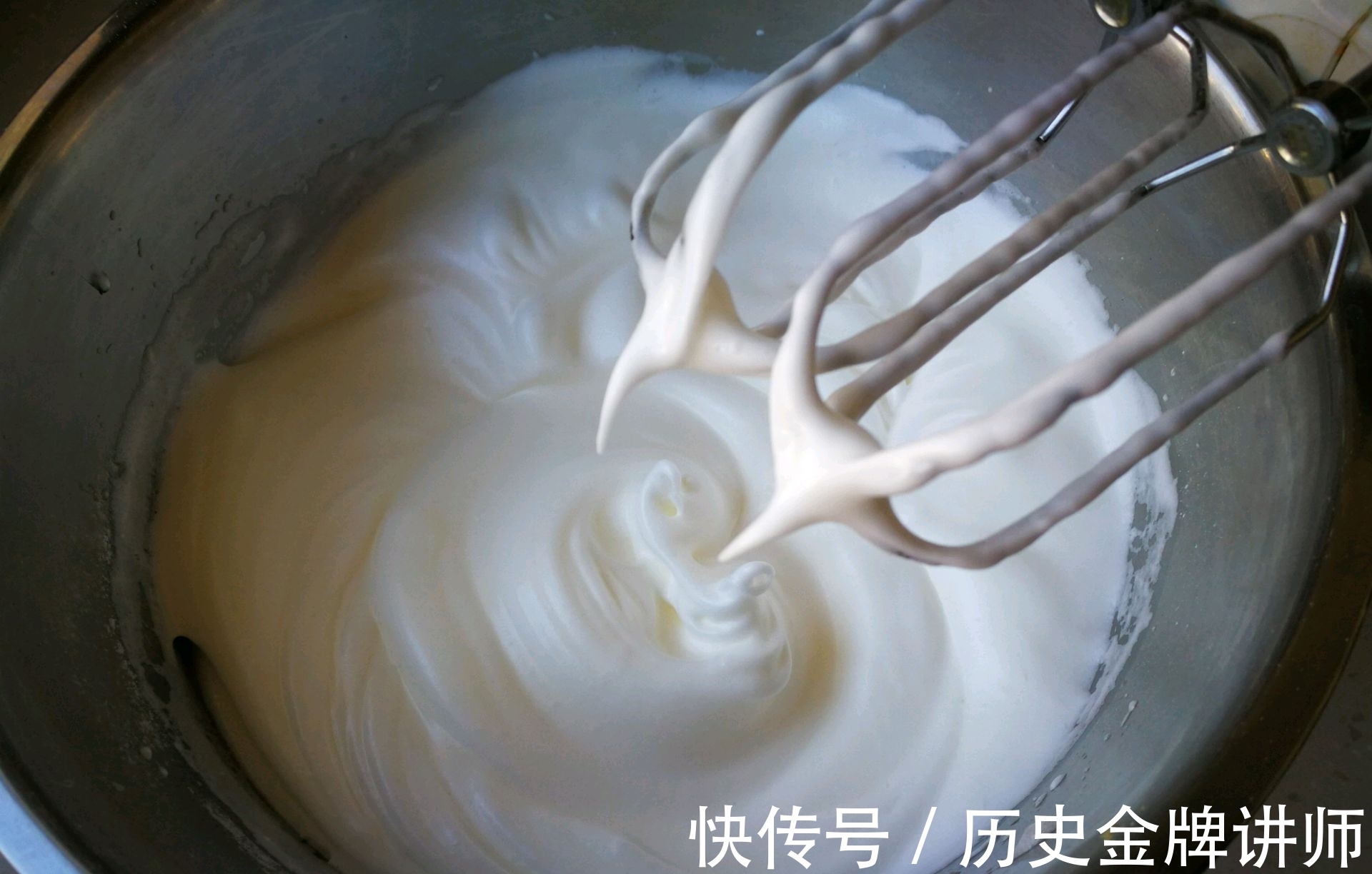 蛋糕片|用紫薯和山药做的高颜值蛋糕，健康无添加，做法也简单