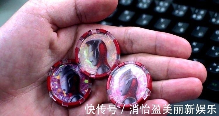 伽古拉|《泽塔奥特曼》新彩蛋来了,地球防卫队还隐藏着一个奥特曼!