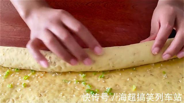 好吃|燕麦这样做太好吃了,往里面加3个鸡蛋,比油条好吃,比馅饼简单
