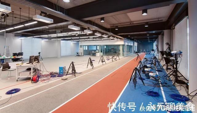 asic 尴尬的跑鞋之王:曾打败过耐克阿迪,却因太丑被误认为低端货