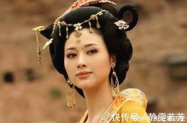 芙蓉花@花蕊夫人写了一首诗,整篇充满了讽刺,是为什么呢?