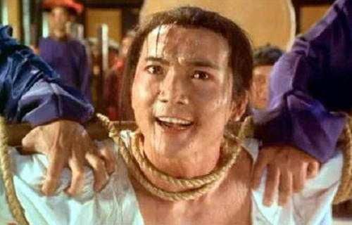 夫妻|明朝盗贼藏在新婚夫妻床下，饿了3天，冲出大门称我要报官