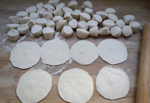 肉馅|这才是素饺子馅最好吃的做法,鲜香不油腻,比肉馅的都好吃