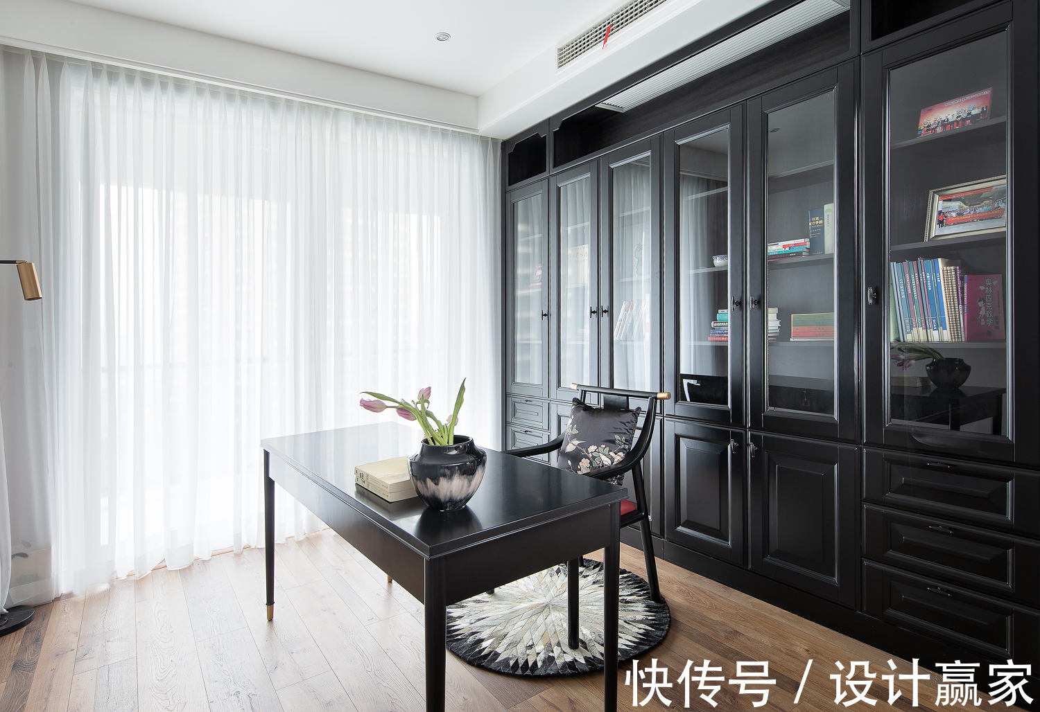 业主|160㎡跃层，职业女性的美式混搭家，看一眼就忘不掉