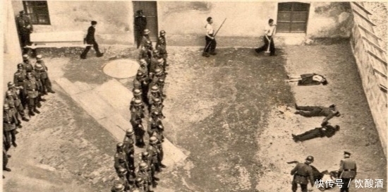 棺材|纳粹成批的枪毙犹太人的老照片:棺材就在旁边摆着,死一批装一批