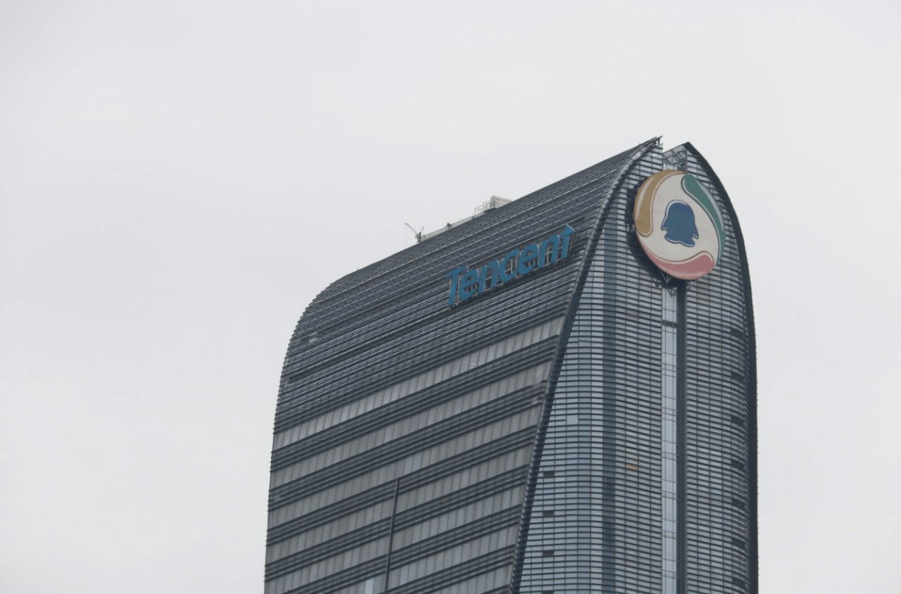 腾讯|互联网巨头请回答2022：裁员、抠门、开放、下沉、出海、技术