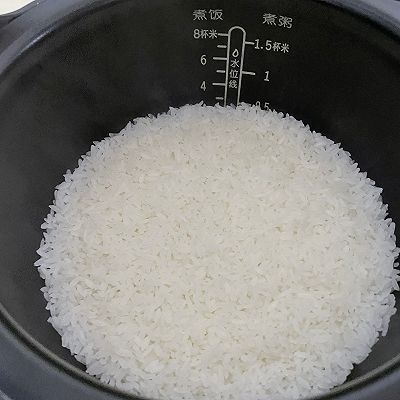 电饭煲|腊肉豆角焖饭