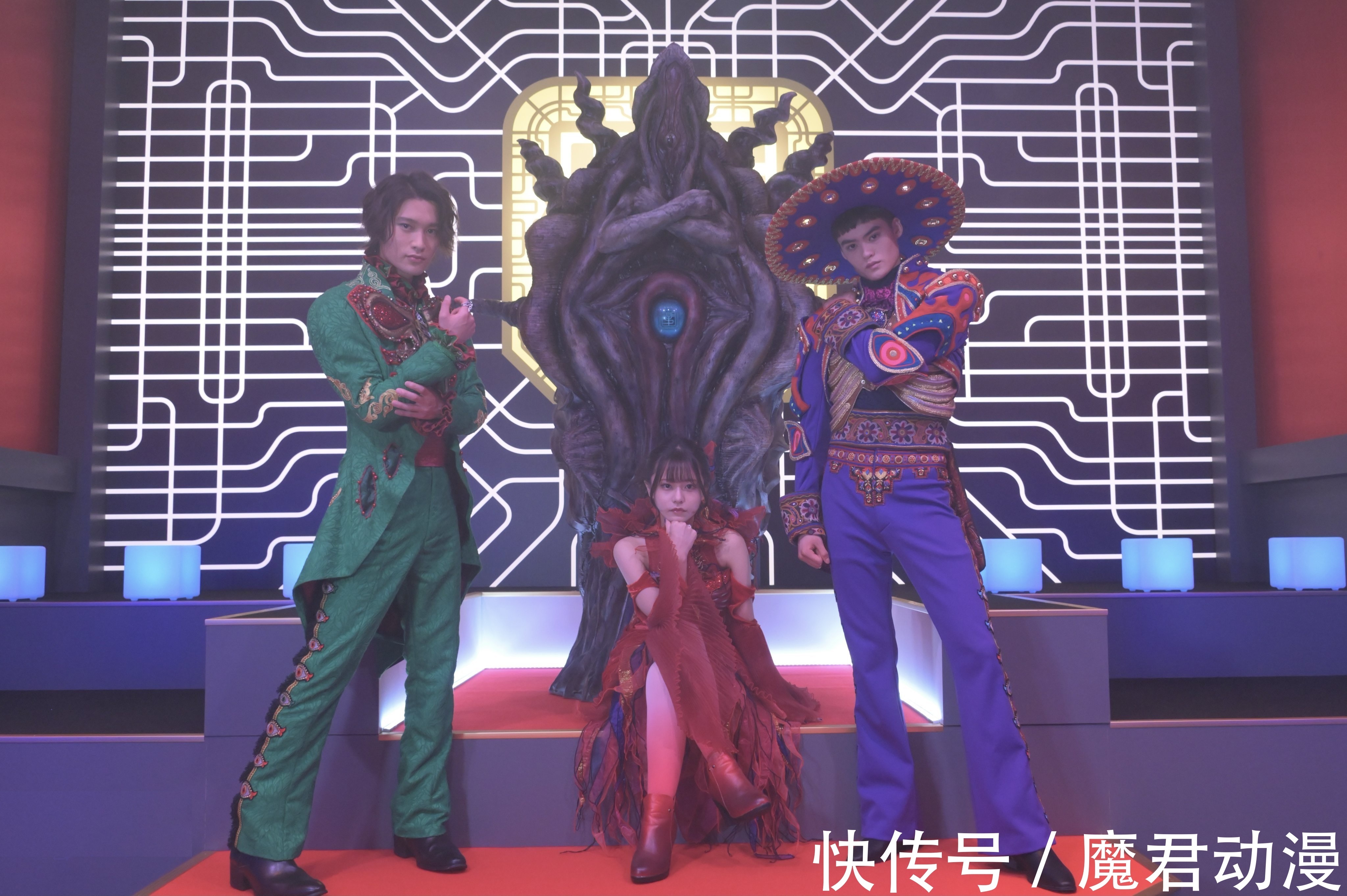 基夫|假面骑士Revice:蜃楼出现对抗女王,大二的加强取决于与恶魔合体