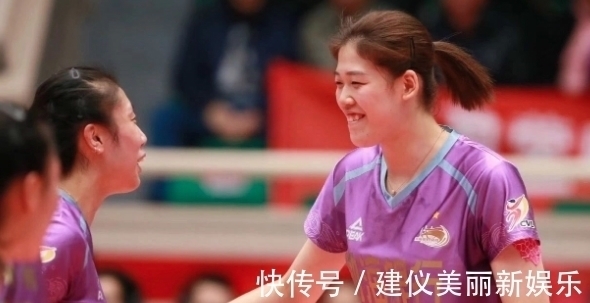 李盈莹|李盈莹为啥牛?帅哥老爸是小城工人,她9岁离家靠自己打拼买房