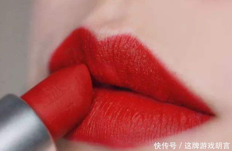 口红出现几个表现，说明快要过期了，大家用的时候要注意！