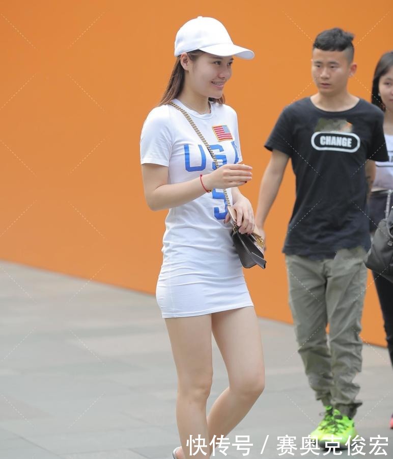 T恤变连衣裙，休闲风还是淑女风，你说的算