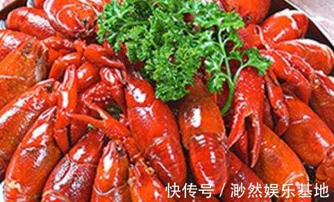 油焖小龙虾|脆嫩爽口，比吃肉过瘾，让挑食的孩子也爱上，还能防感冒，试试看