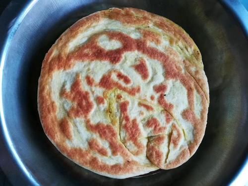 将面粉做成这种零食，简单几步就搞定了，成本低，味道好