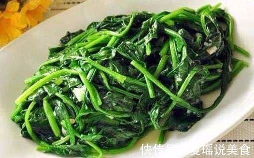 不管炒什么绿色蔬菜,都别直接下锅,多加一步,出锅后鲜嫩翠绿!