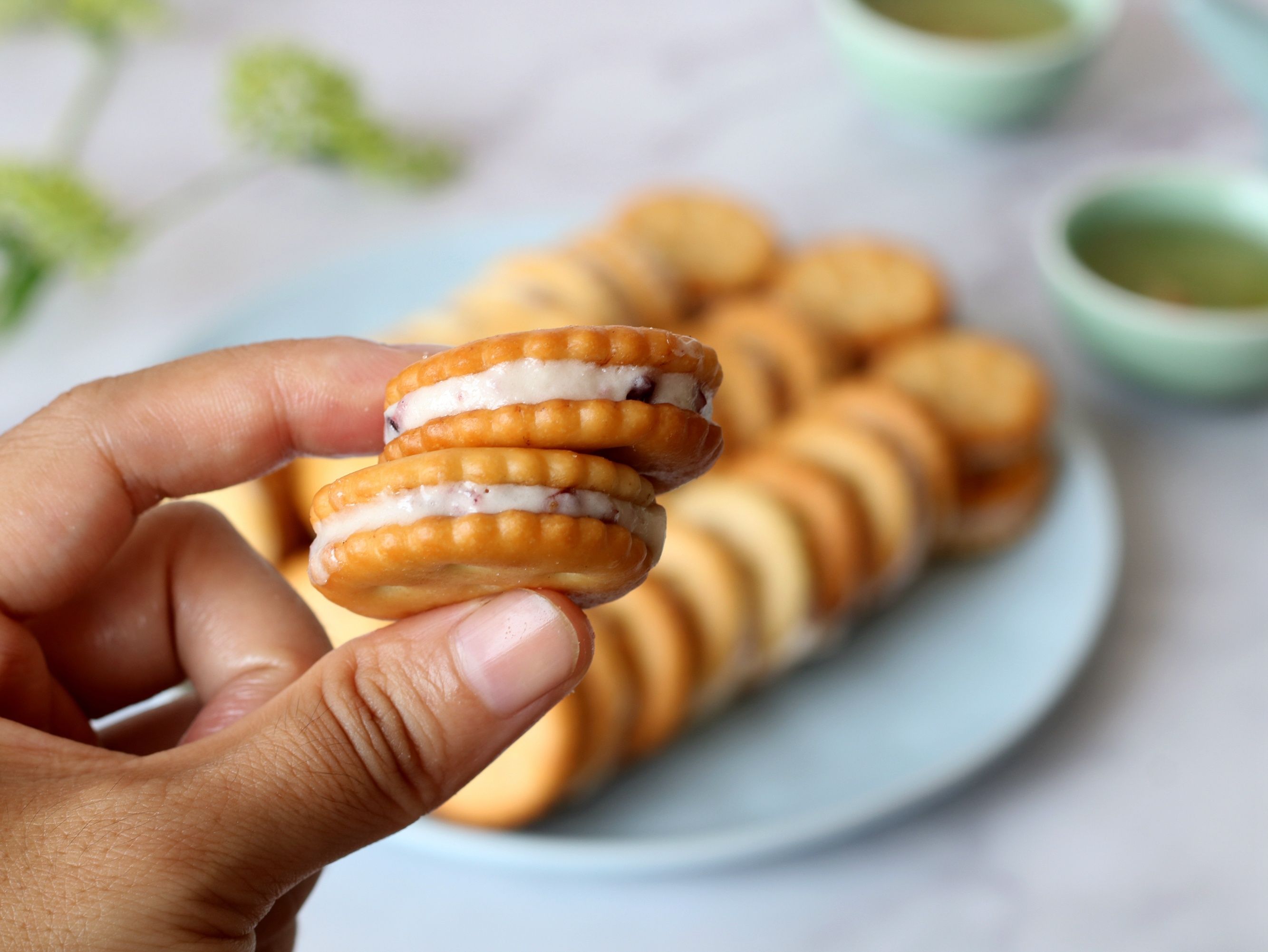蔓越莓|闺蜜点名要吃它，香酥不甜腻，10分钟做一盘，每次做3斤都不够吃
