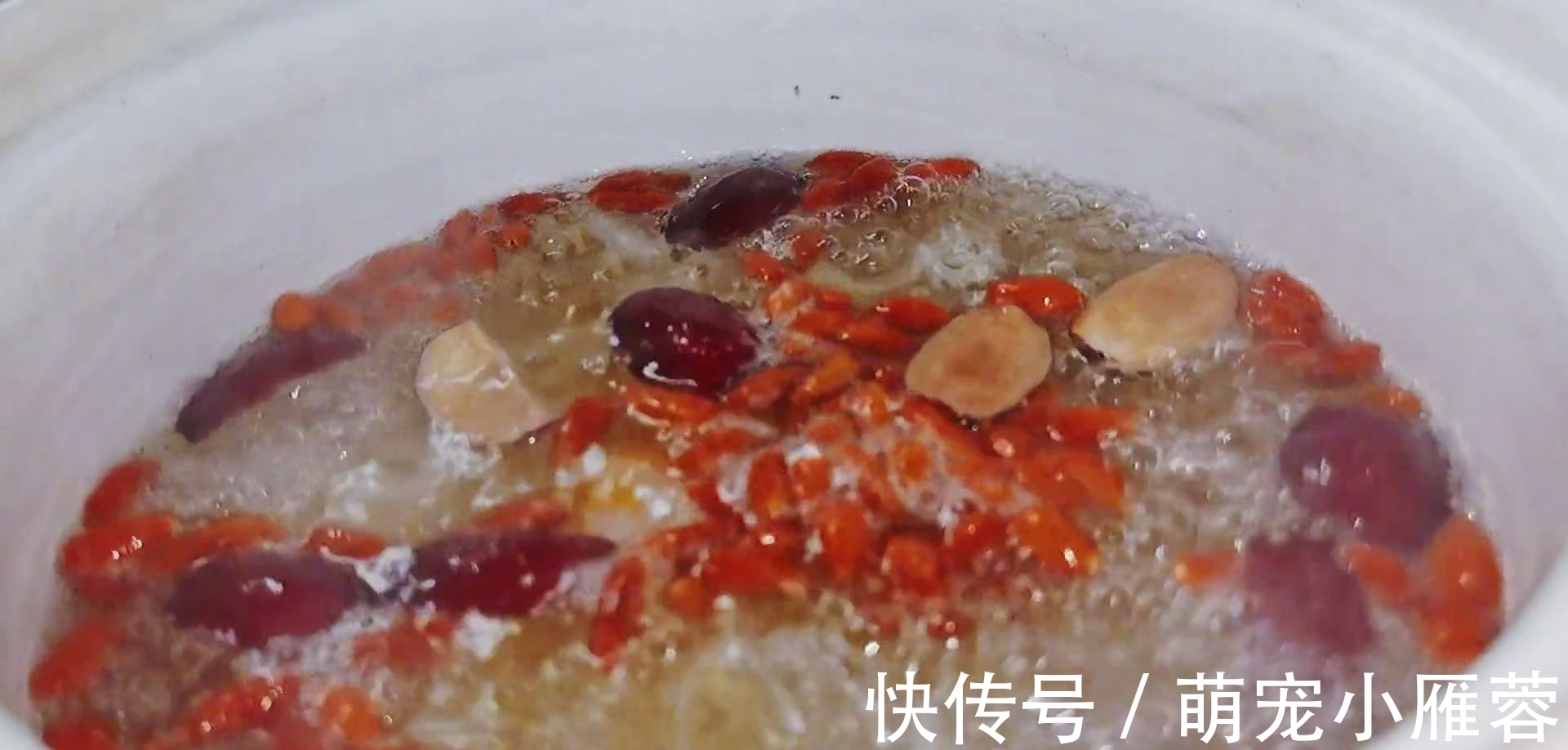 枸杞|我最近一直在喝的补血养颜汤,贫血好了,睡眠好脸色也好白里透红