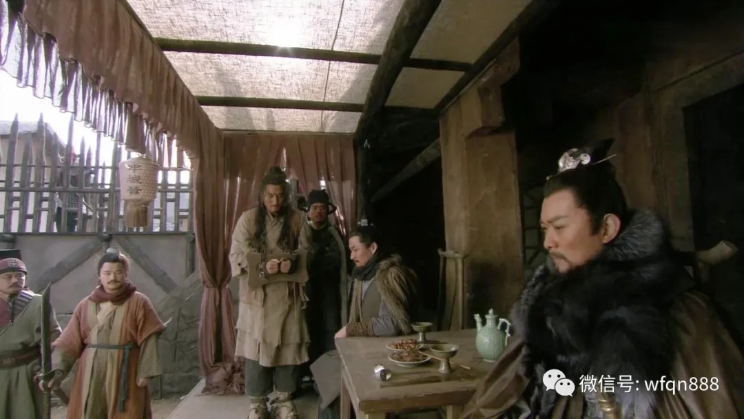 荆南城$他才是水浒第一猛将,连卢俊义也打不过他,多名好汉联手才击杀他