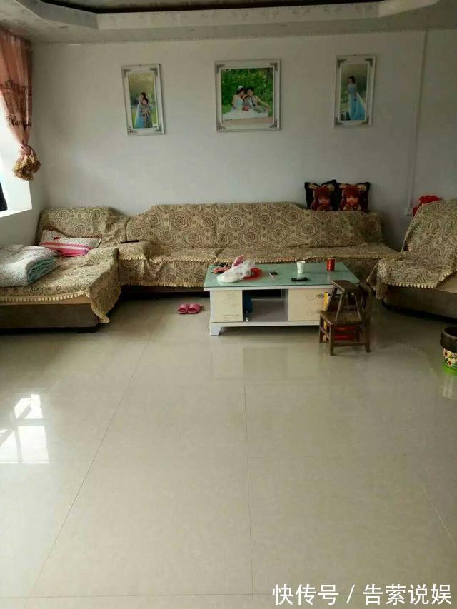 壁画|晒晒农村婆家的婚房,厨房超霸气,院里壁画大得吓人,你见过吗