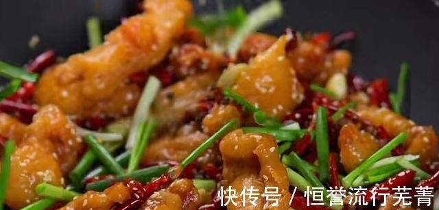 麻椒小酥肉的家常做法,外酥里嫩,又麻又辣,吃起来真香!