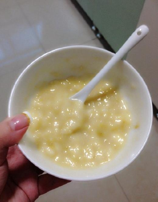 别把“它”当垃圾扔掉,每晚用来涂下脸,祛斑淡皱美白肌肤水润