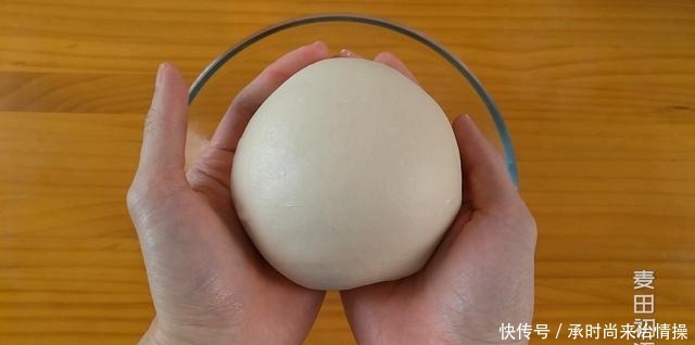 无法揉出手套膜来试试水合法揉面吧,超级轻松省力