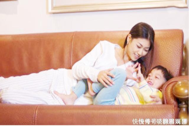 妈妈|男孩子从这个时候开始就有“性”意识了,还不分床,以后会很麻烦