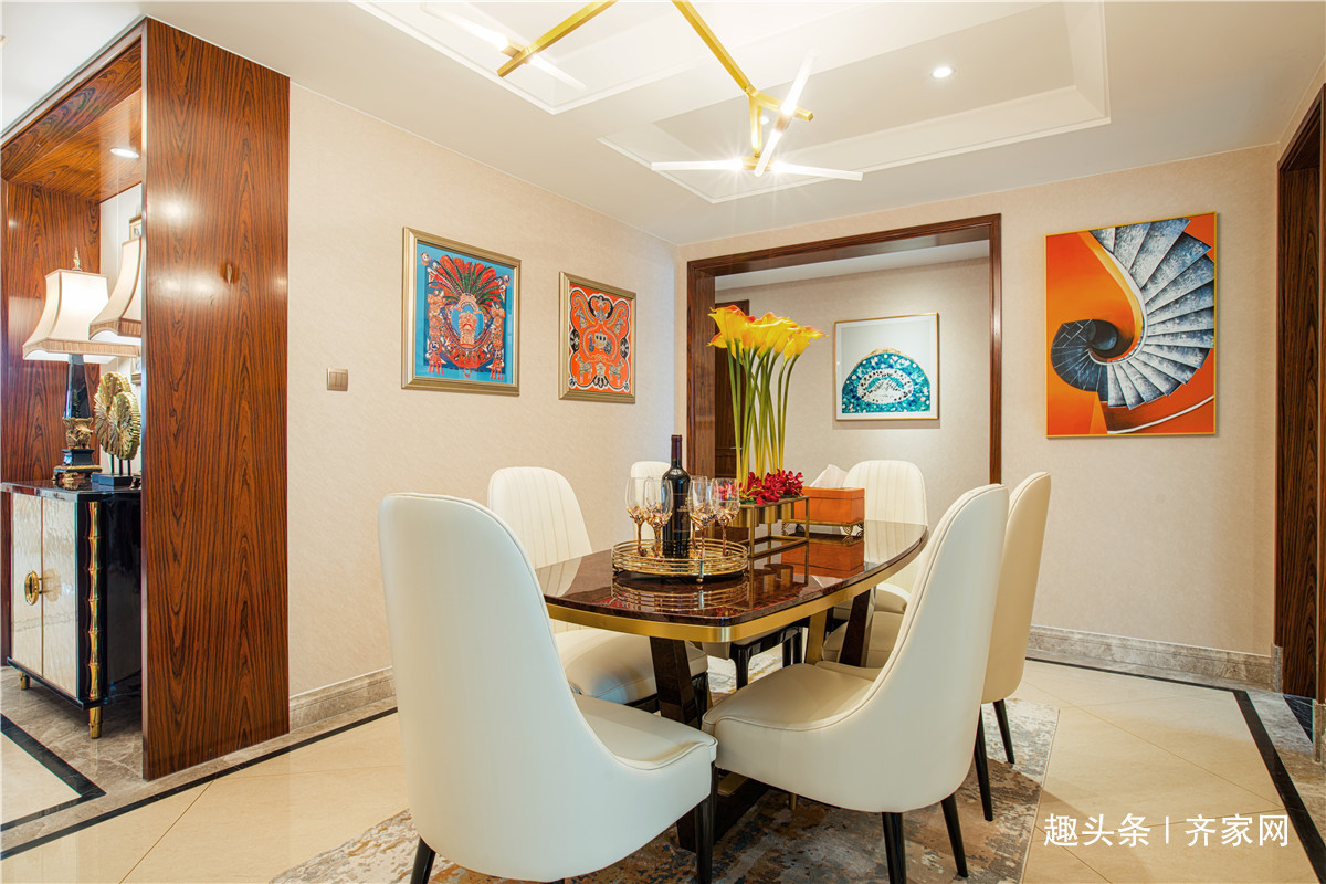 轻奢|美式轻奢三居,金属元素光泽感与设计交融,营造雅致与奢华!