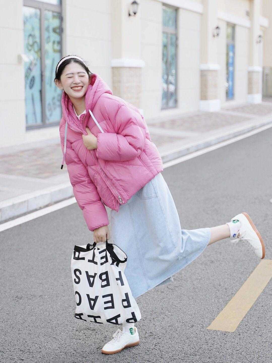 羽绒服 韩系风的羽绒服搭配,让你的气质更出众,保暖且显瘦