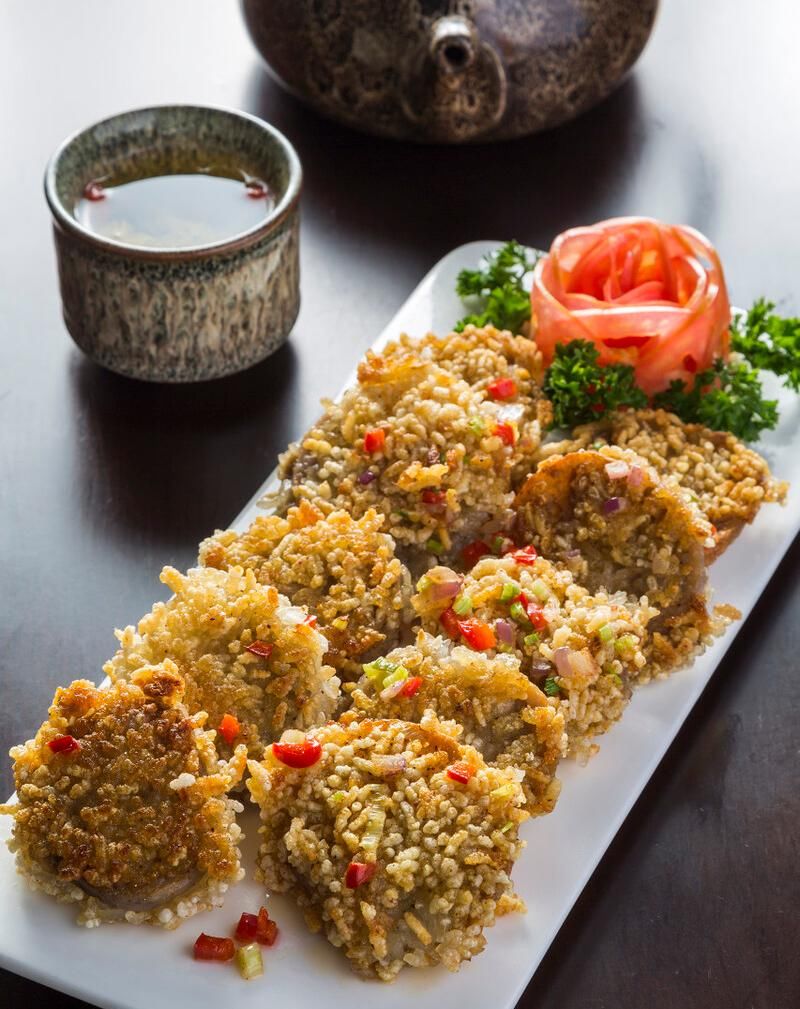 香煎藕饼，外酥里嫩，鲜香入味，超美味的家常菜，冬天吃超开胃