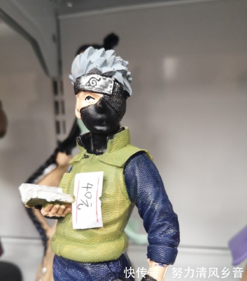 山寨|學校超市出現山寨手辦,造型驚悚40一個,網友吐槽日元都嫌貴