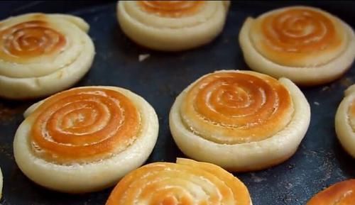 孩子|孩子最爱吃的面食,香软酥脆,比花卷包子好吃,放凉也不会硬