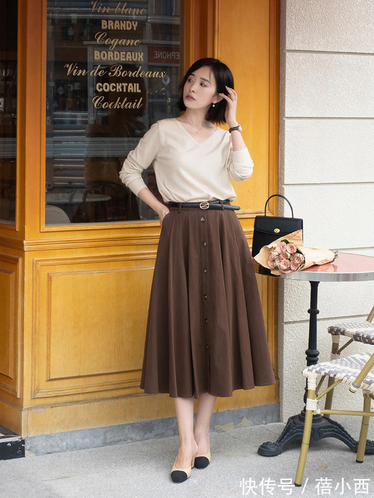 女生|女生一定要精致!推荐12套半身裙早秋搭配,活得漂亮更要穿得漂亮