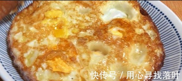 秋天多喝丝瓜三鲜汤,试试这样搭配食材,汤汁奶白,对抗秋燥!