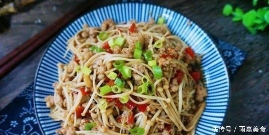 天天发愁吃啥菜，道道是硬菜，做法还简单，大家一起吃特解馋