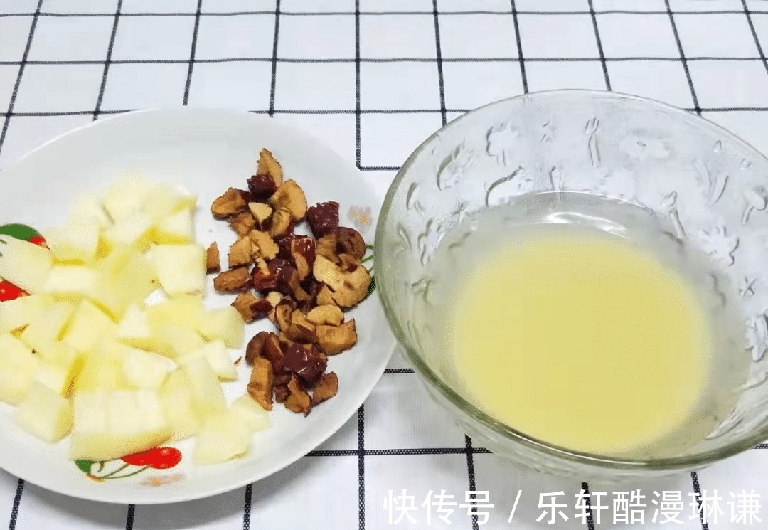 冬天的绝佳早餐，简单煮一锅，暖胃又养胃，营养极高，吃完真暖和