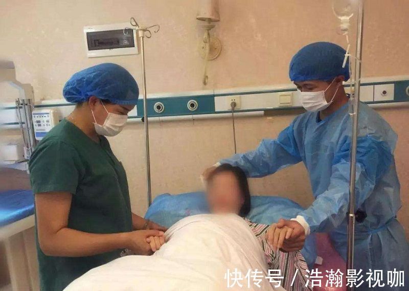 产妇|丈夫陪老婆生产,月子刚过就提离婚,分娩专家最好别让老公陪产