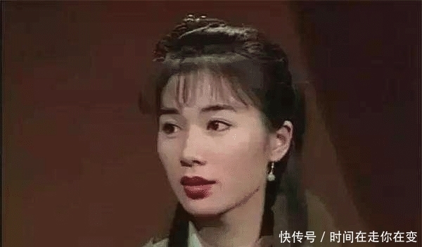 金庸给了她绝世美貌,天下无敌的老公,她却因一支珠钗爱上别人