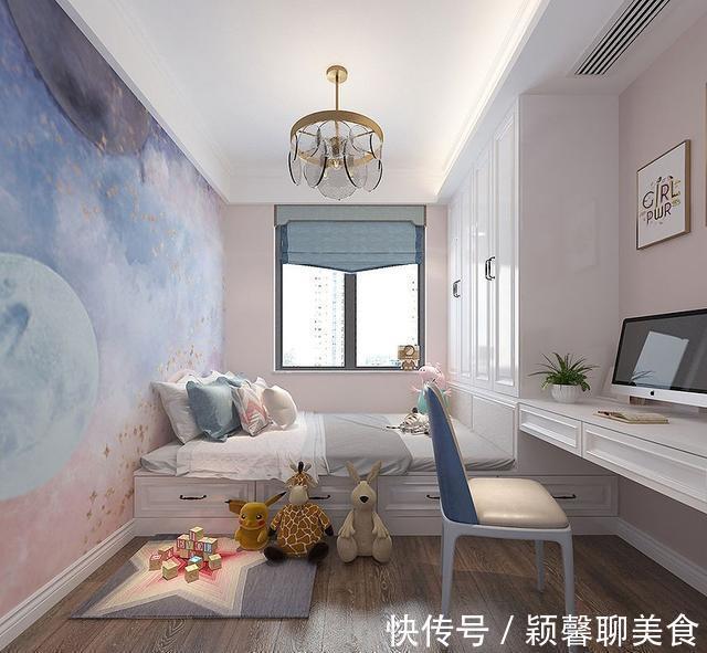 小空间|76平米三房两厅美式装修，灰色墙面搭配金色边条，小空间的轻奢味